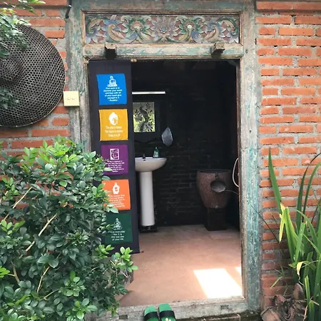 Ketewel Bed And Breakfast Jineng Room